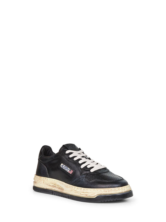Black Medalist Low Super Vintage Maison Mihara sneakers
