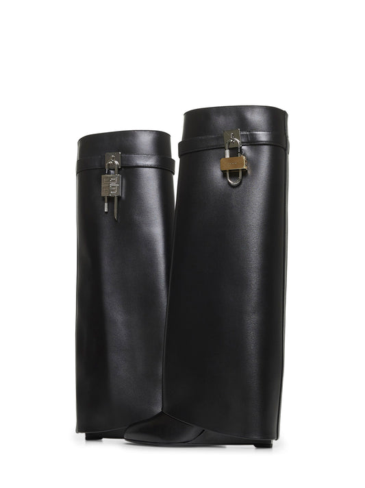 Black leather Shark Lock boots