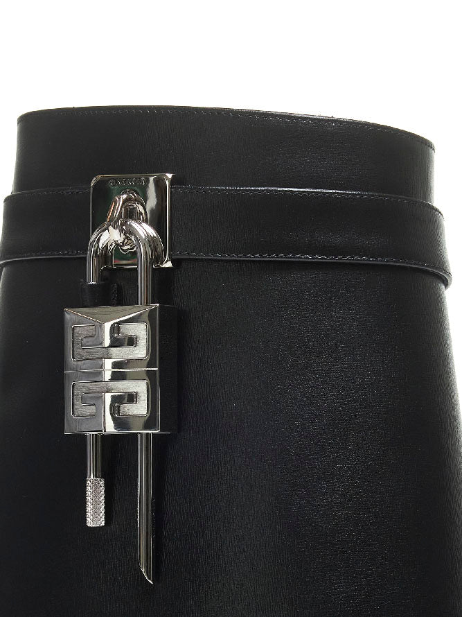 Black leather Shark Lock ankle boots