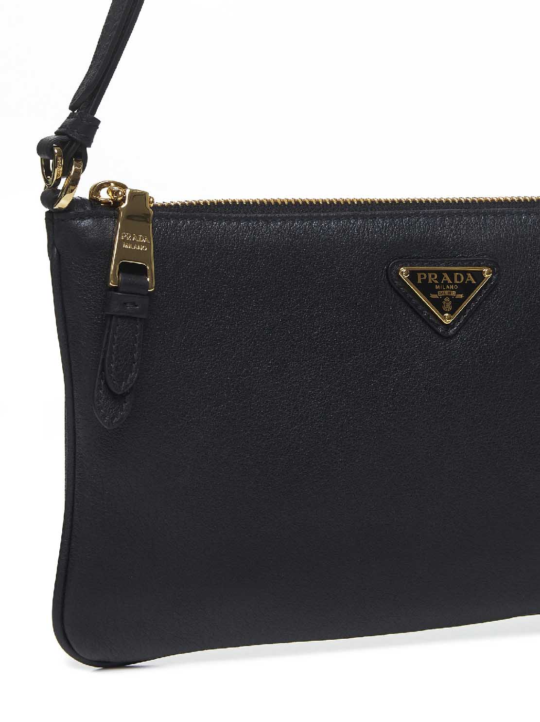 Black shoulder bag