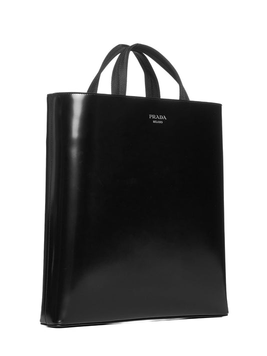 Black shopping bag with water bottle