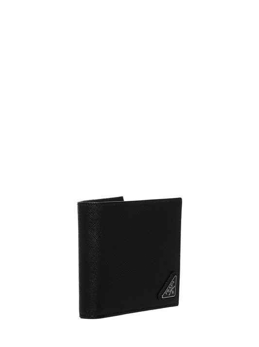 Black horizontal wallet in Saffiano