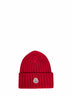 Berretto in maglia di lana a coste rossa con patch logo