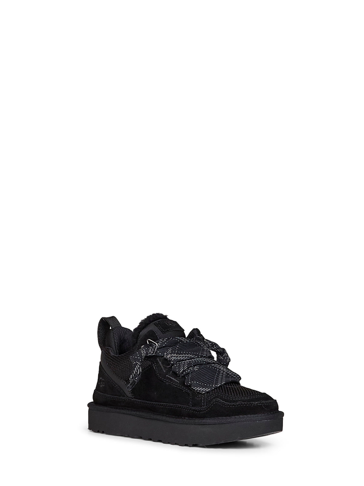 1144032-BLK UGG