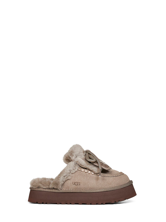 1180360-DDRG UGG