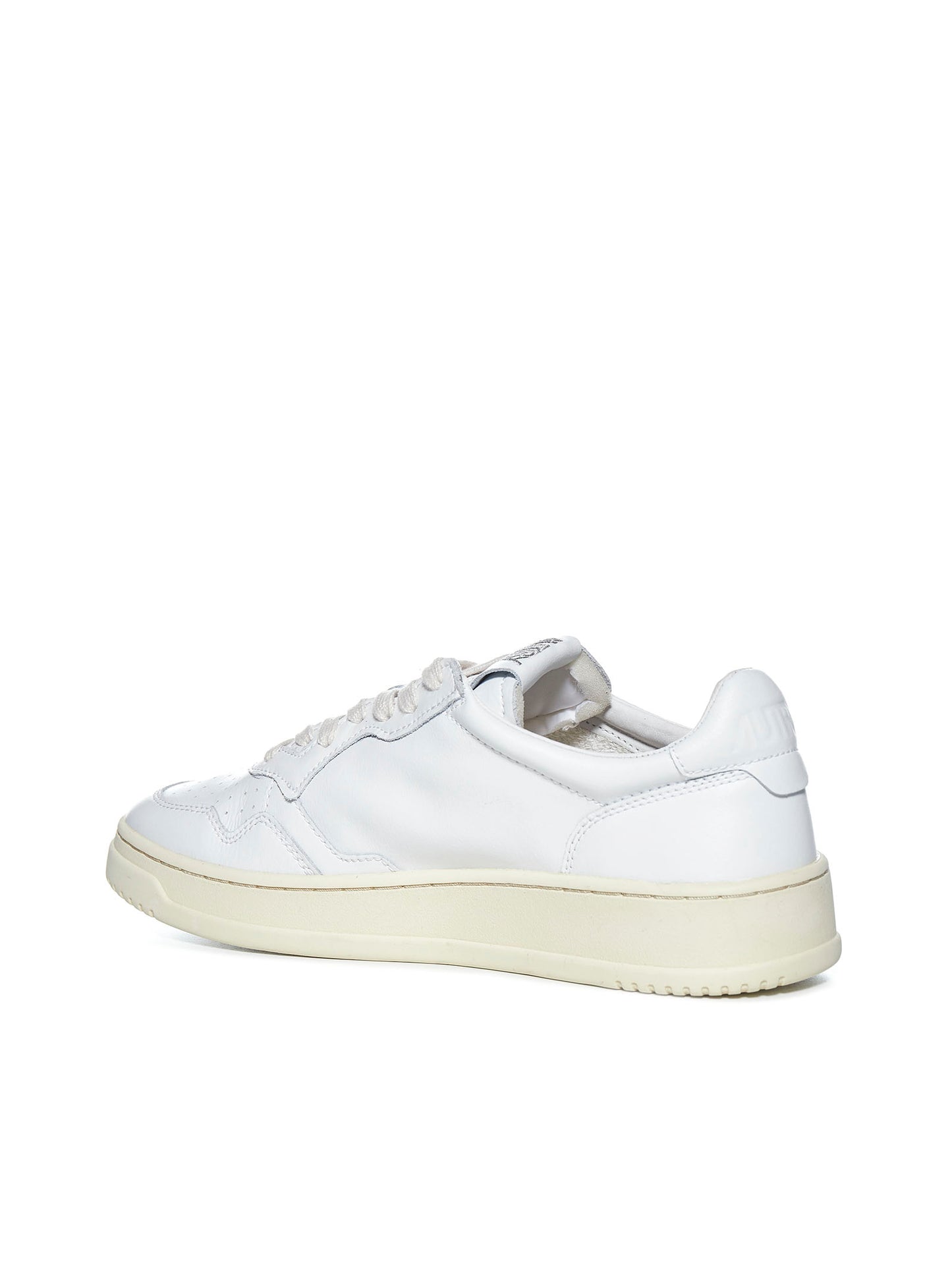 Autry Medalist Low Sneakers – White (AULMLL15)