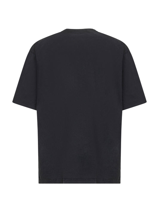 T-shirt B Icon Stencil