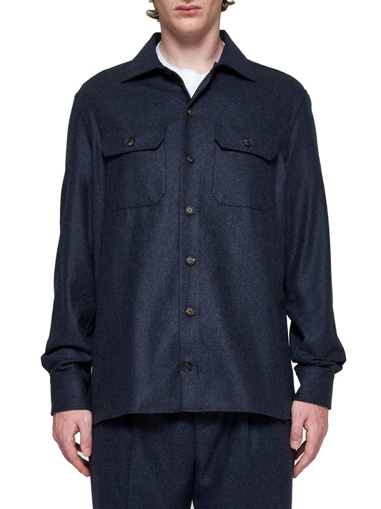 Long-sleeved wool shirt