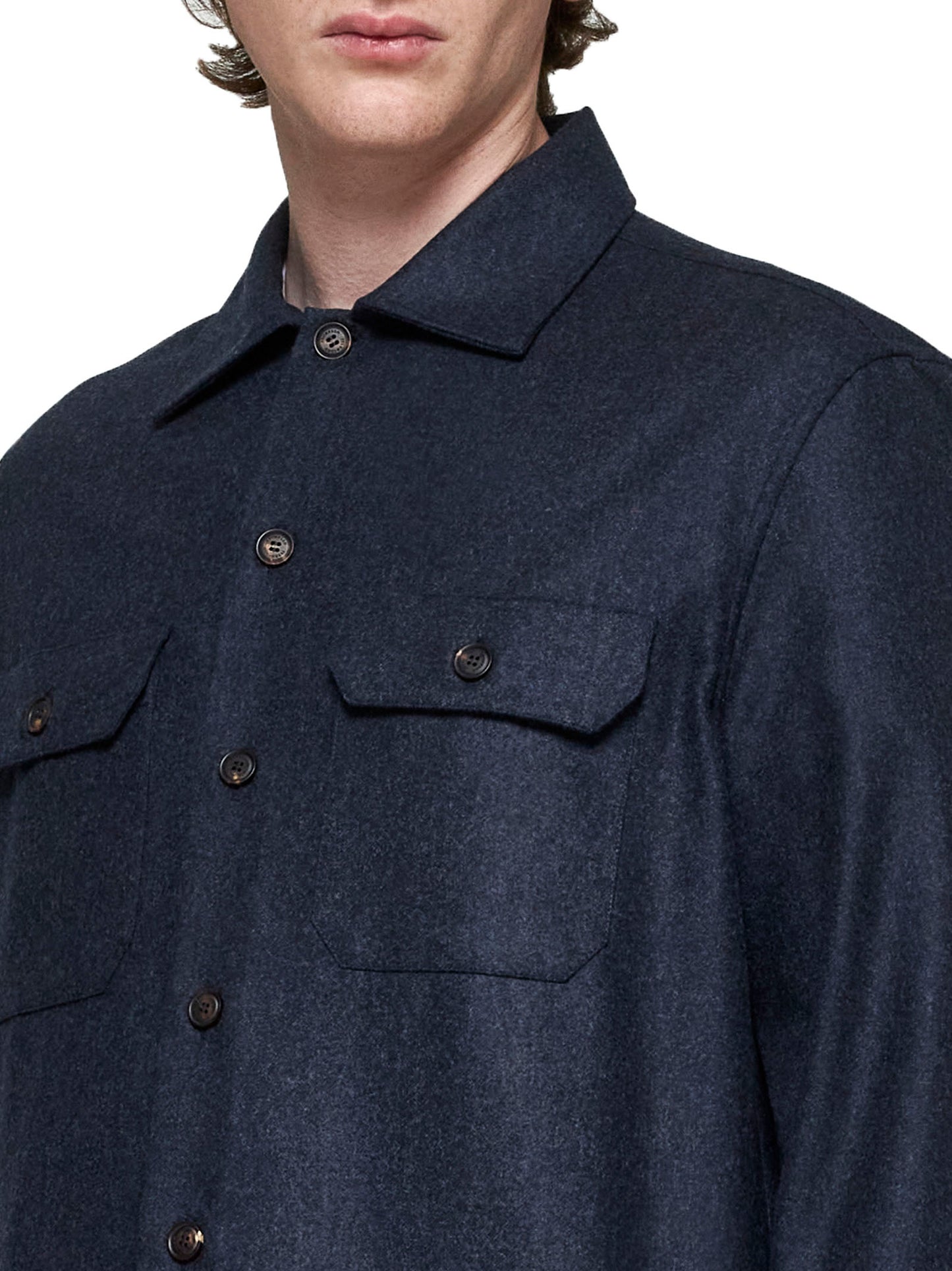 Long-sleeved wool shirt