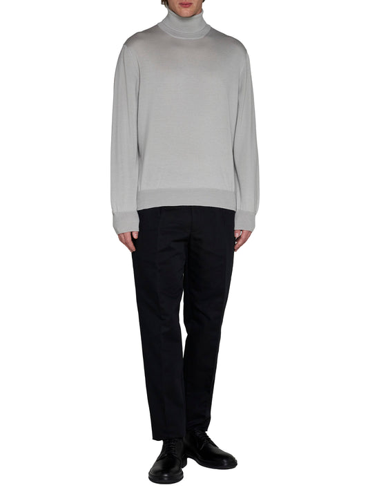 Grey virgin wool turtleneck sweater