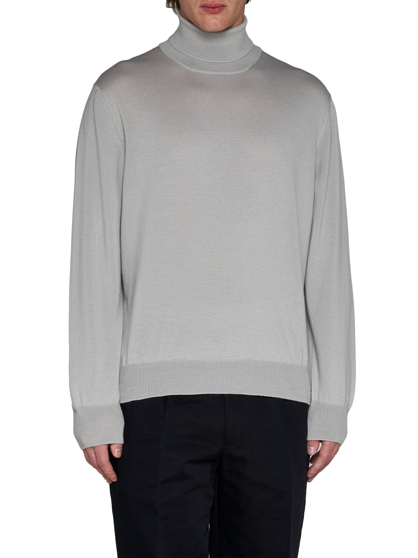 Grey virgin wool turtleneck sweater