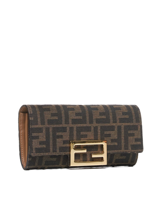 FENDI Continental with chain