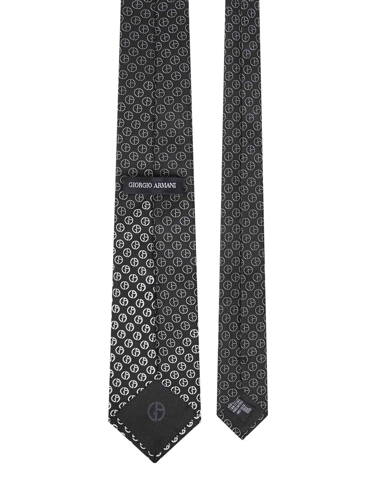 Black jacquard silk tie