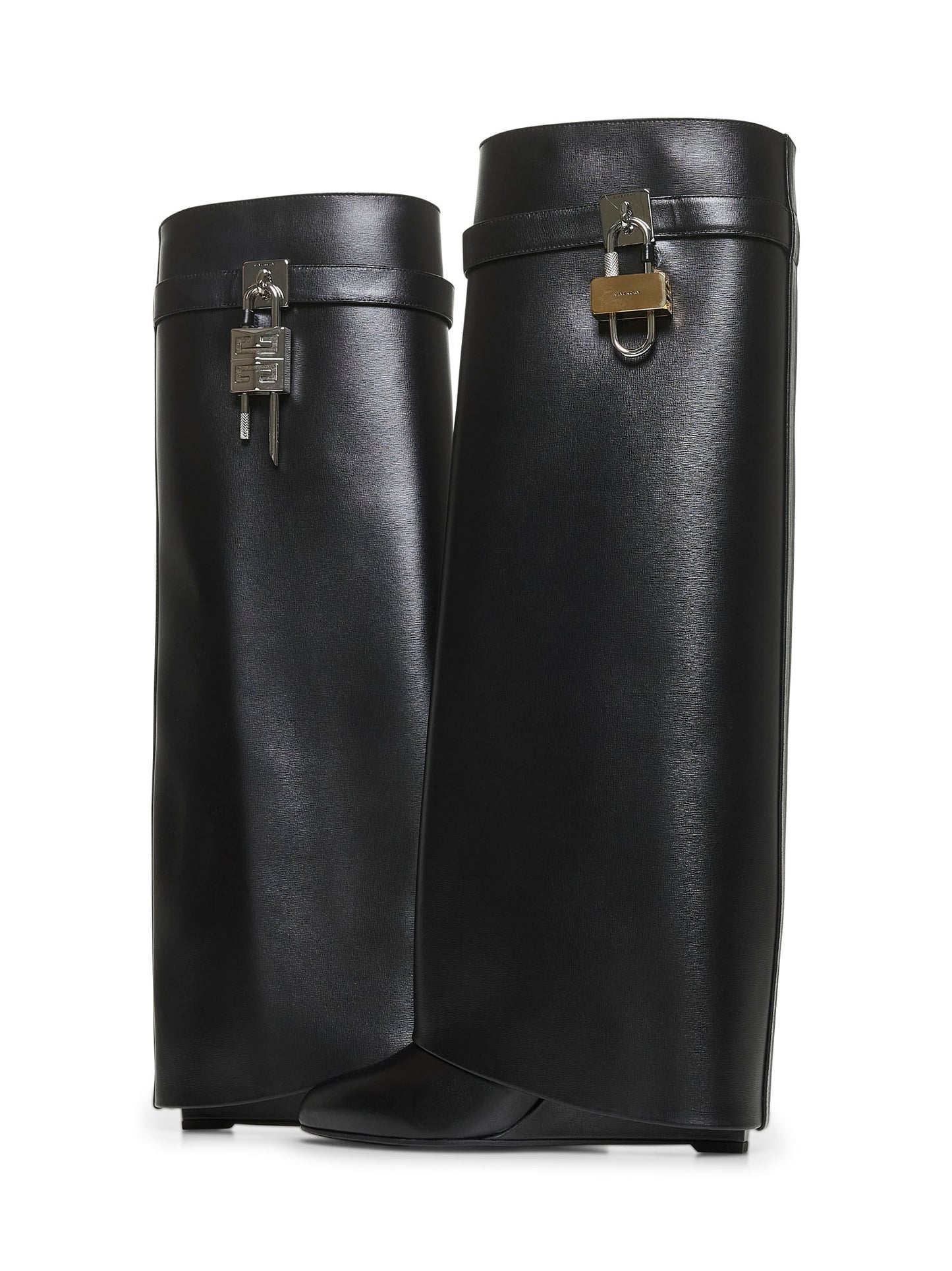 Black leather Shark Lock boots