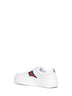 Sneakers in pelle bianca con suola oversize