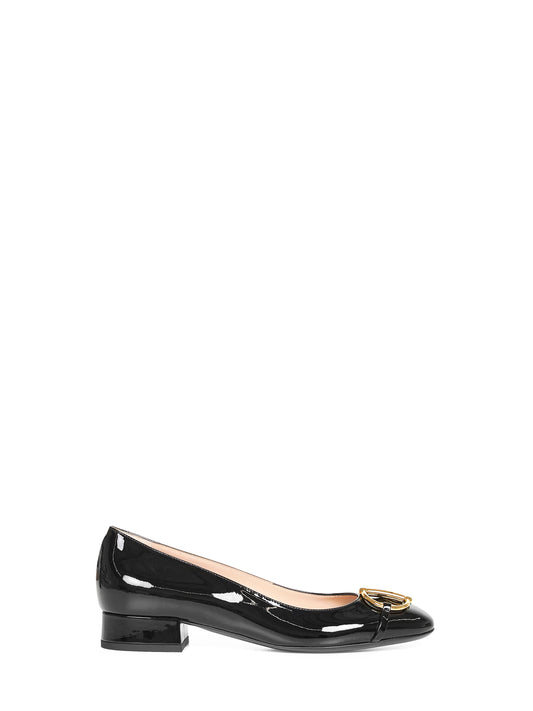 Black heeled ballerina flats with half Horsebit
