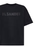 T-shirt nera con logo stampato