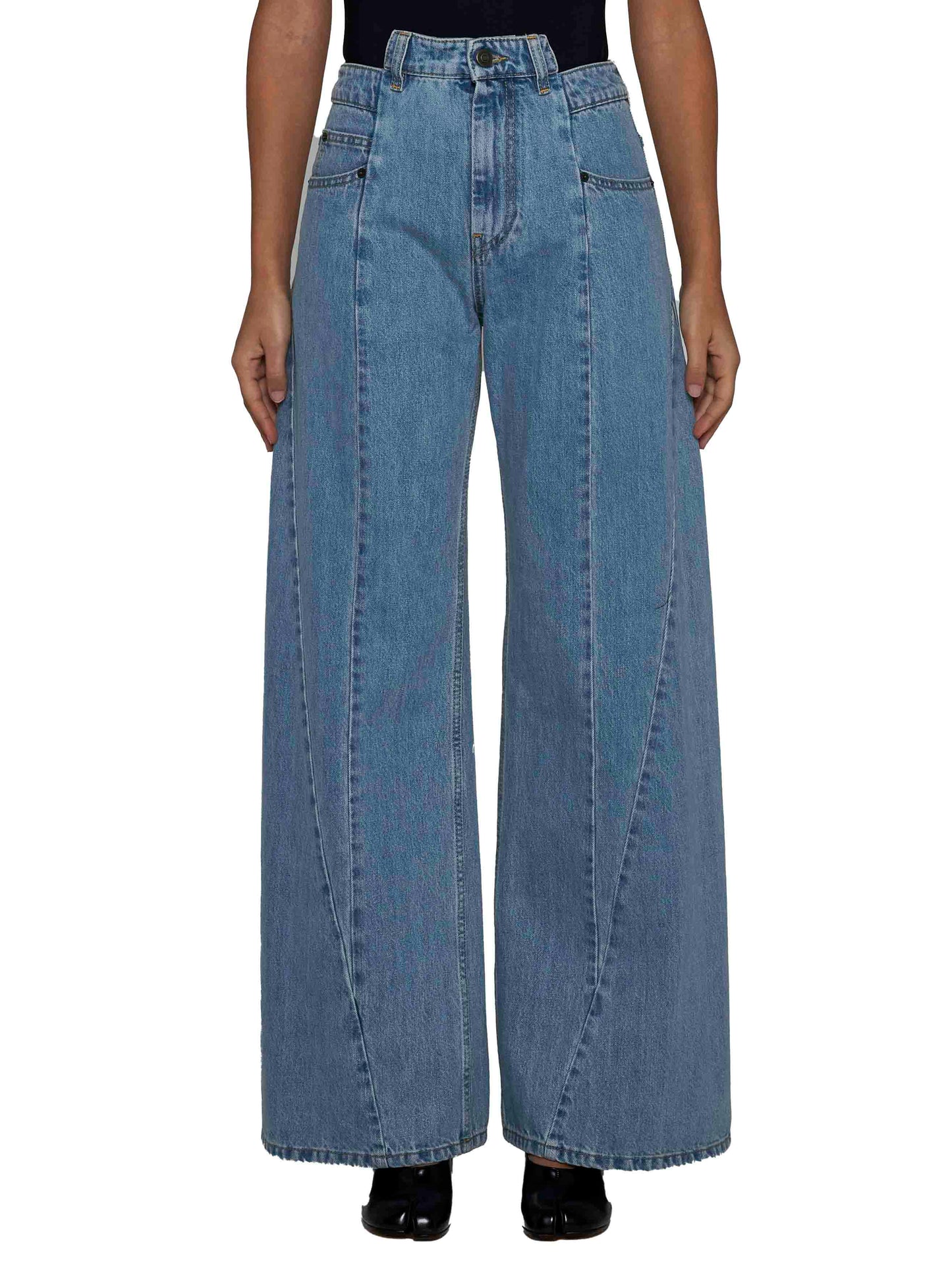 Wide-leg jeans
