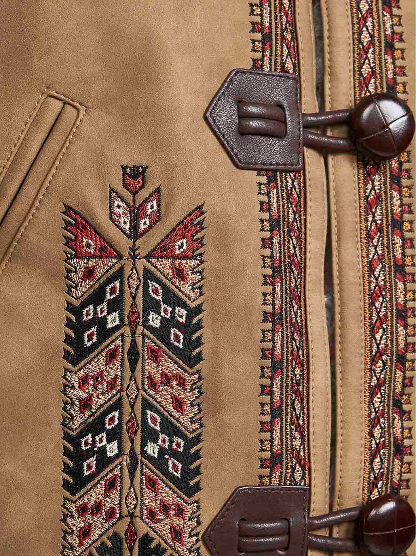 Gilet Clemencia effetto shearling ricamato beige