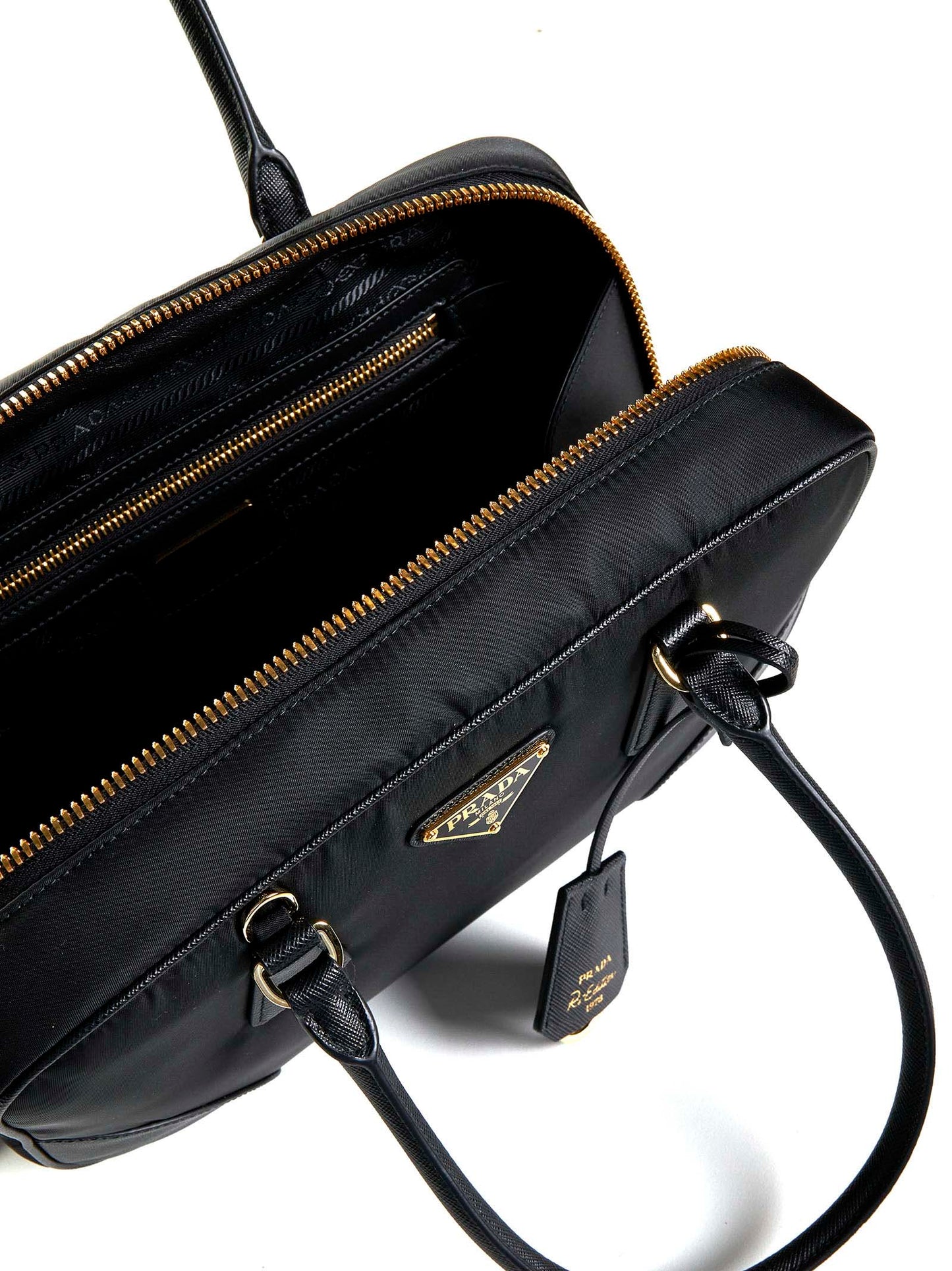 "Medium Black Re-Edition Duffel Bag in Re-Nylon
