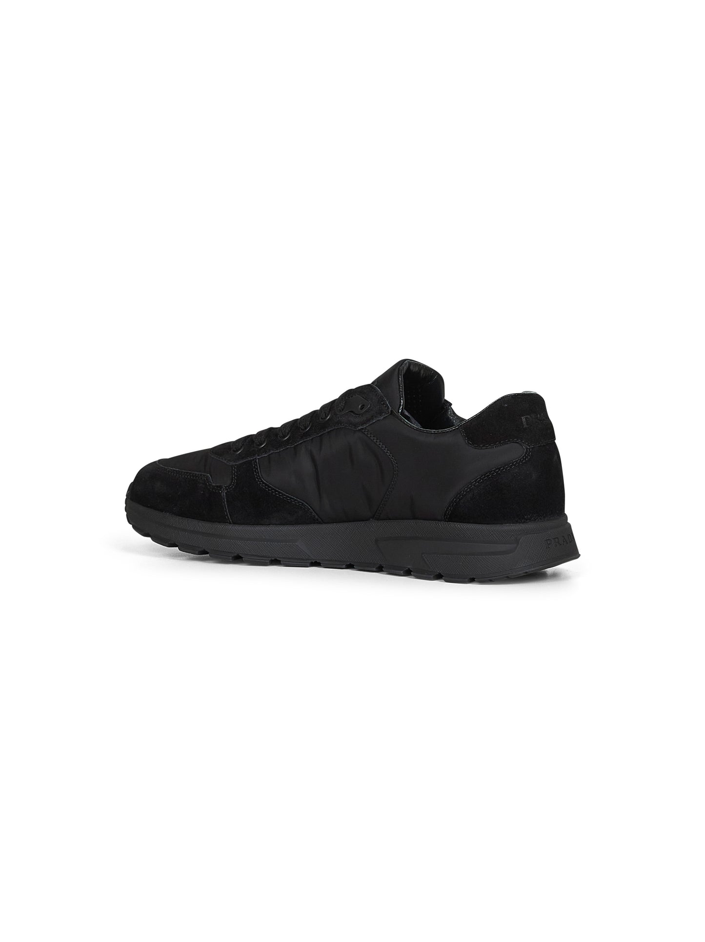 Black Prax 2.0 sneakers