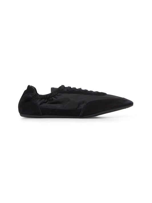 Sneakers Collapse nere