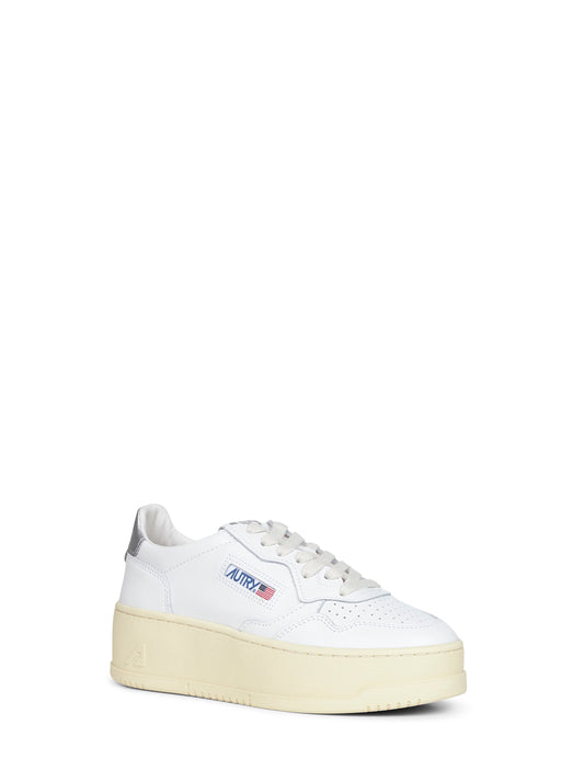 White leather Medalist Platform sneakers