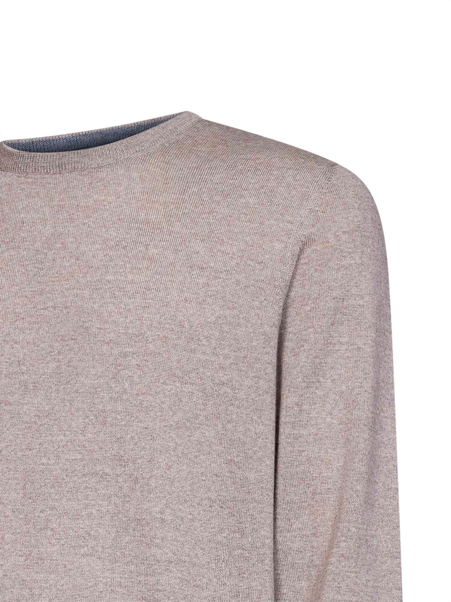 Maglia girocollo in lana vergine beige