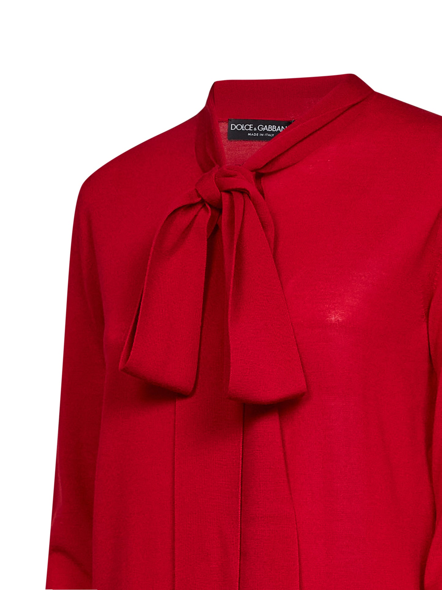 Red wool henley sweater with lavallière tie