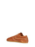 Sneakers in camoscio cuoio con dettagli in pelle
