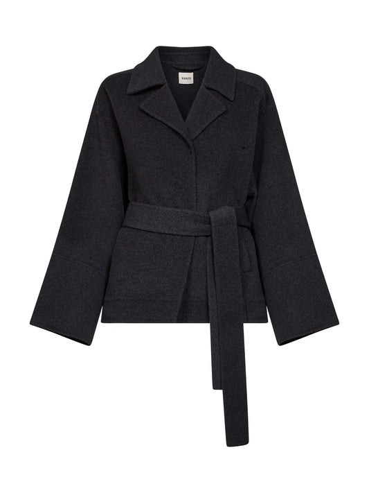 Cappotto corto con cintura Alder in double di lana carbone