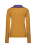 Maglia in misto lana mostarda con collo a contrasto