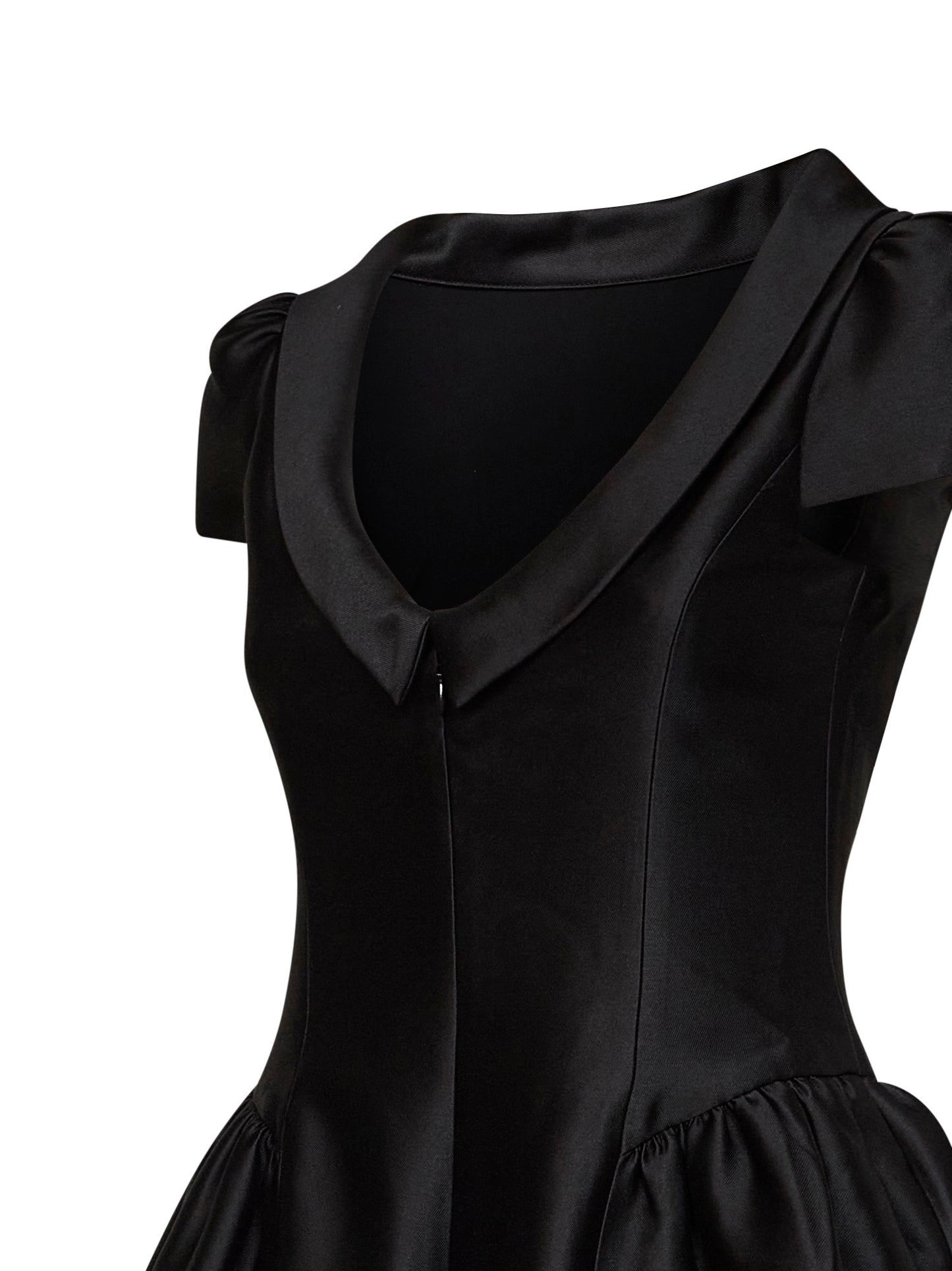 Miniabito con colletto in taffetà nero<BR/>