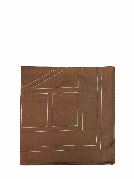 Sciarpa in seta moca con monogramma ricamato
