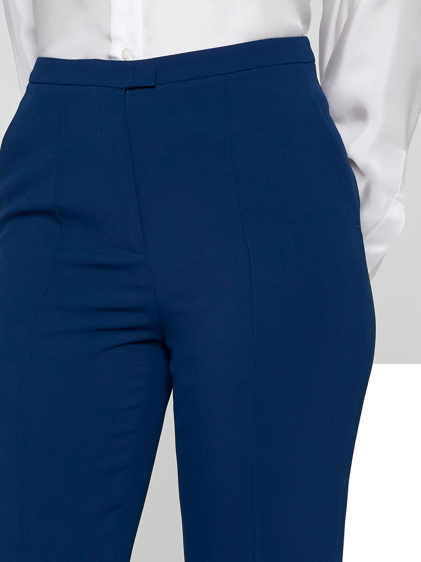 Pantaloni Pleomele con impunture