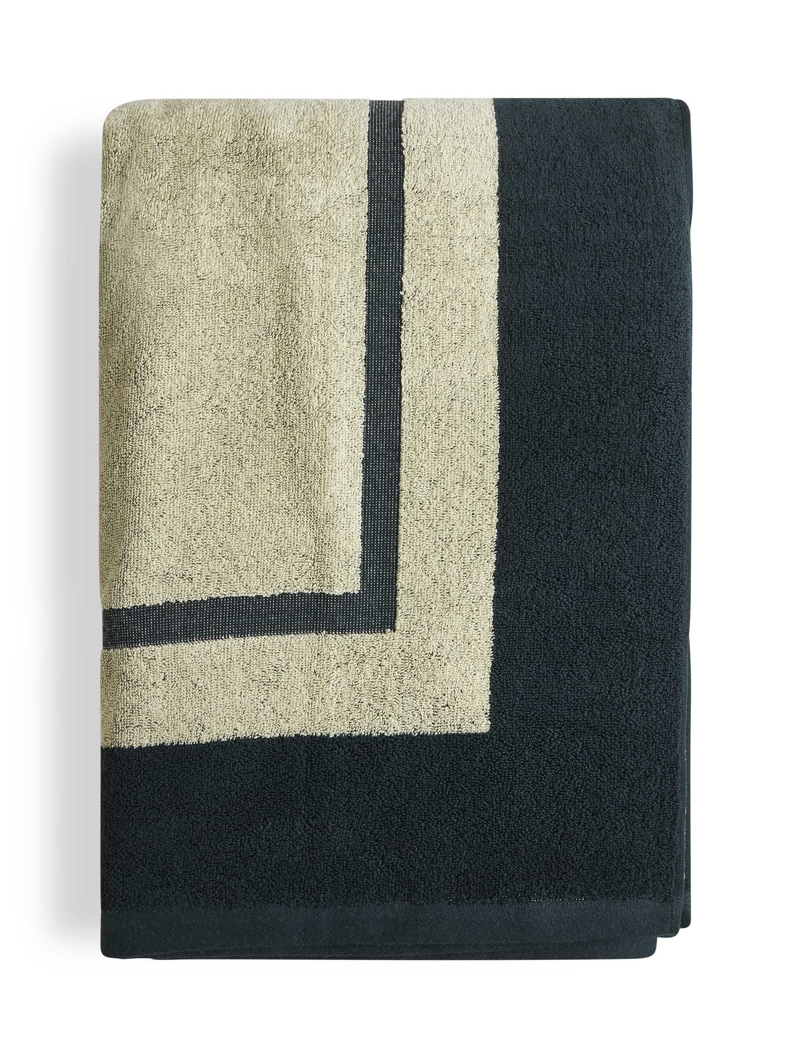 【JACQUEMUS】The Croisiere beach towel ビーチタオル The Croisière beach towel by JACQUEMUS | Official website