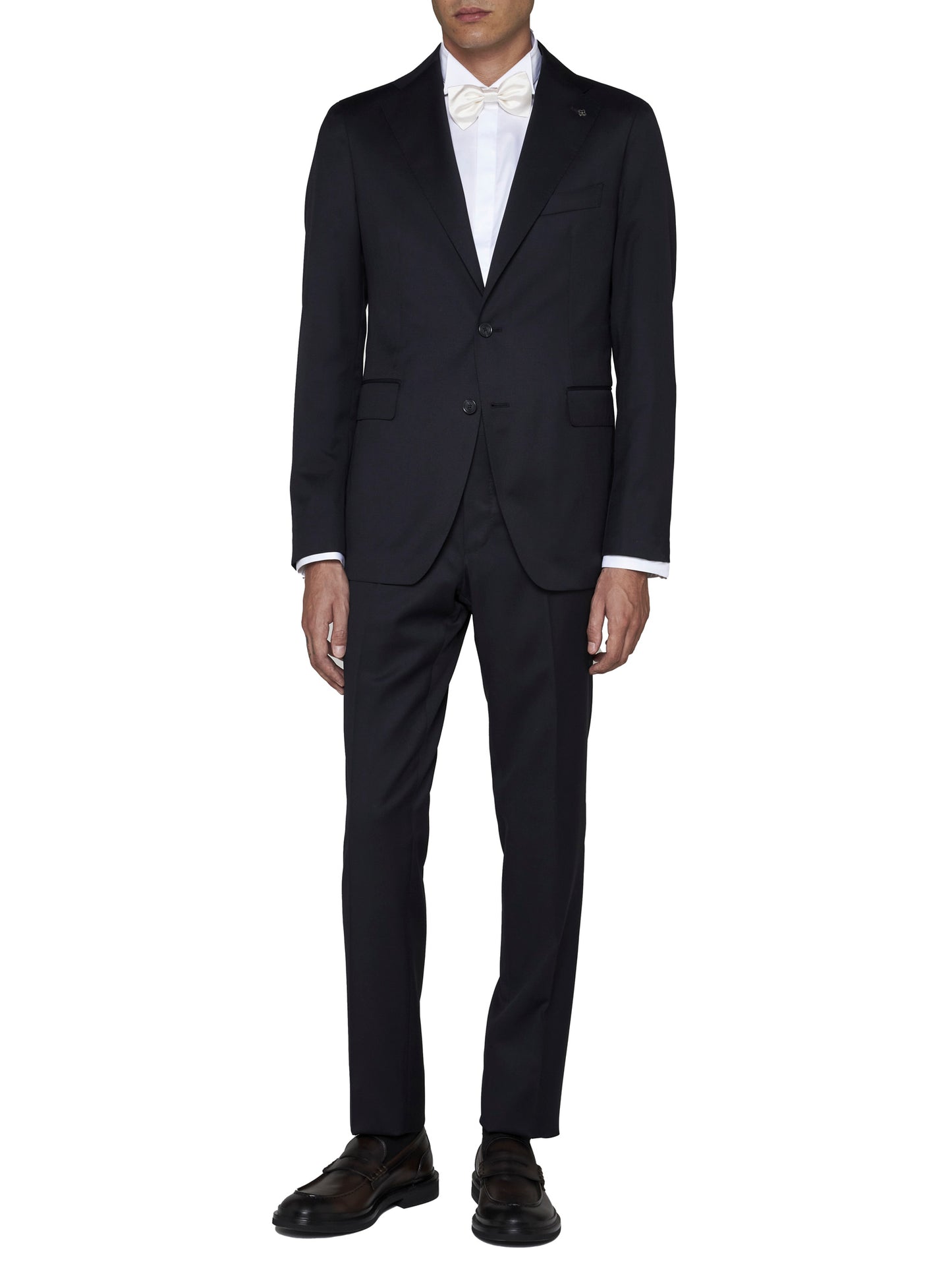 single-breasted virgin wool suit from TAGLIATORE