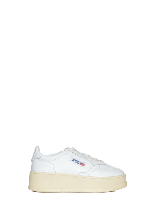Sneakers Medalist in pelle con platform<BR/>