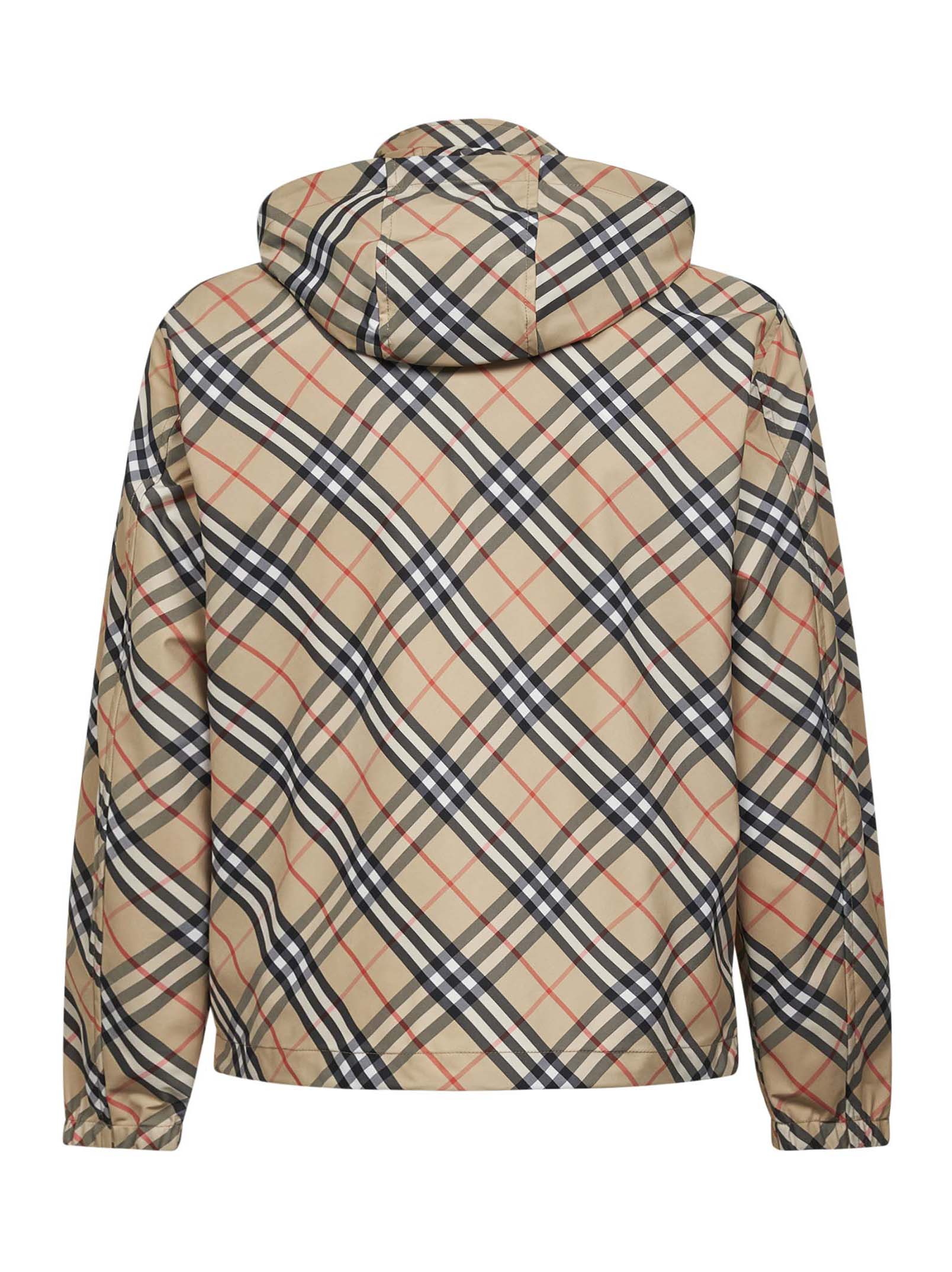 p26-burberry-8121319-b93681p.