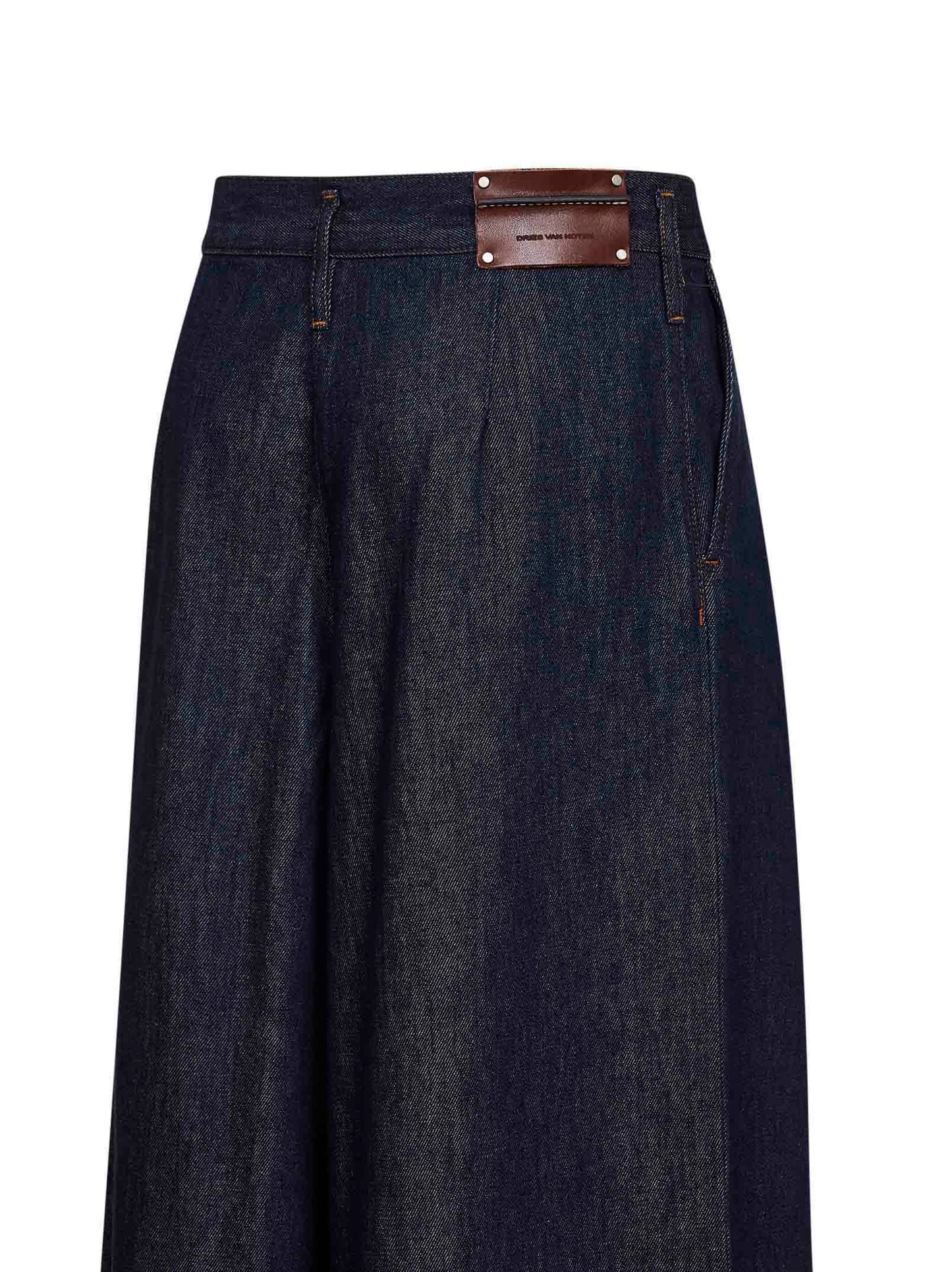 Jeans a gamba larga con pinces in denim indaco