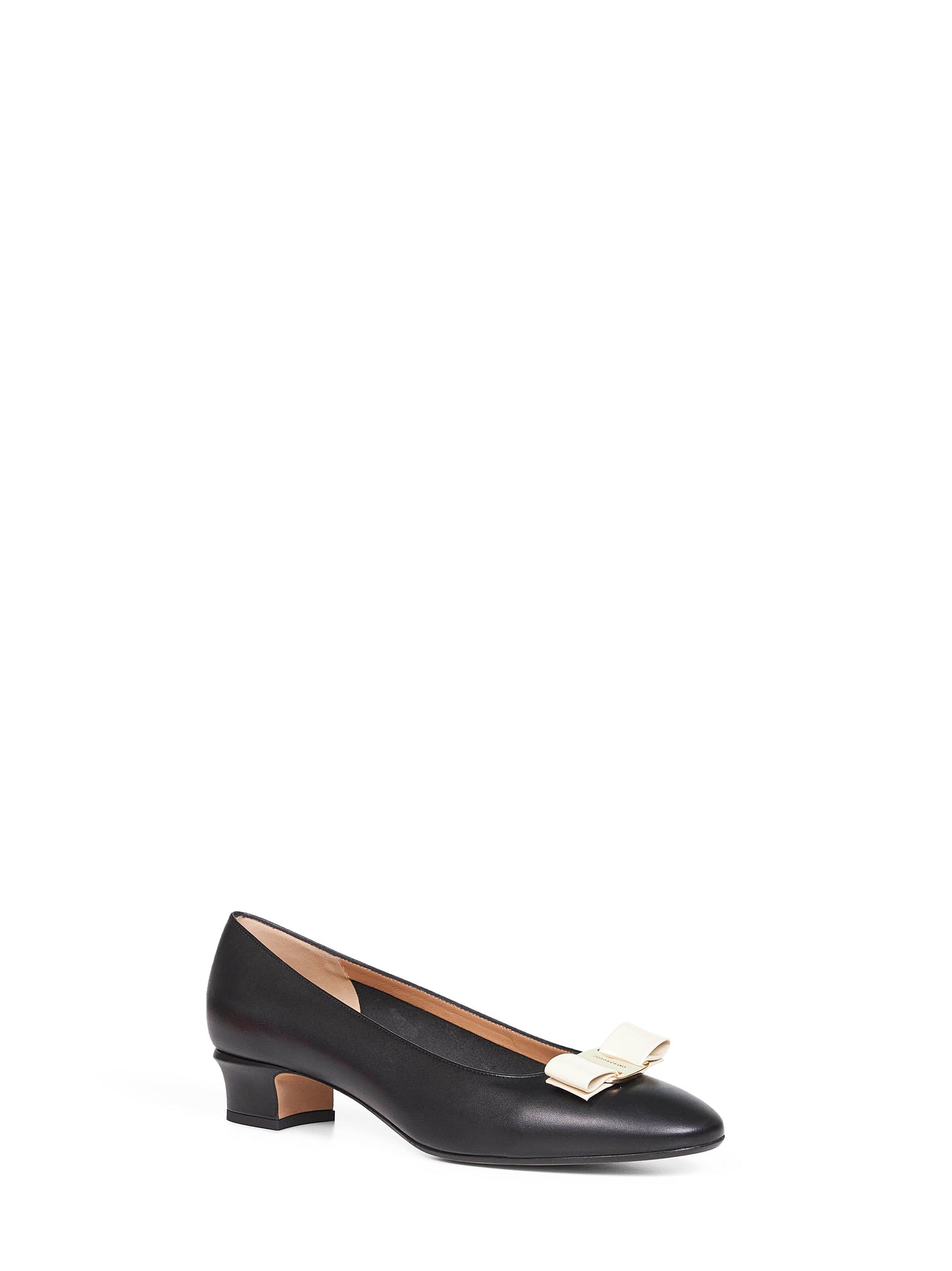 Décolleté fiocco Vara in pelle nero e mascarpone