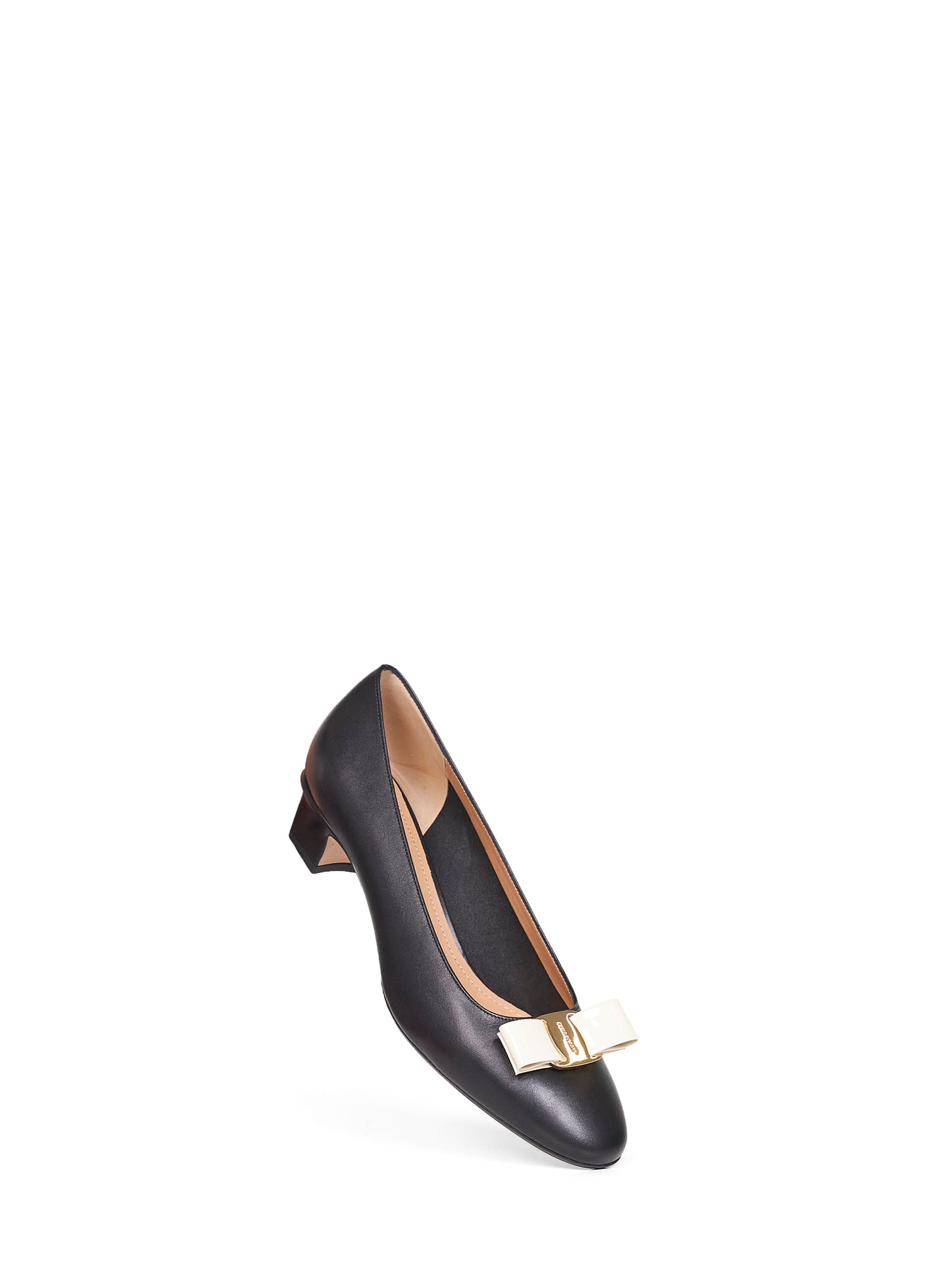 Décolleté fiocco Vara in pelle nero e mascarpone