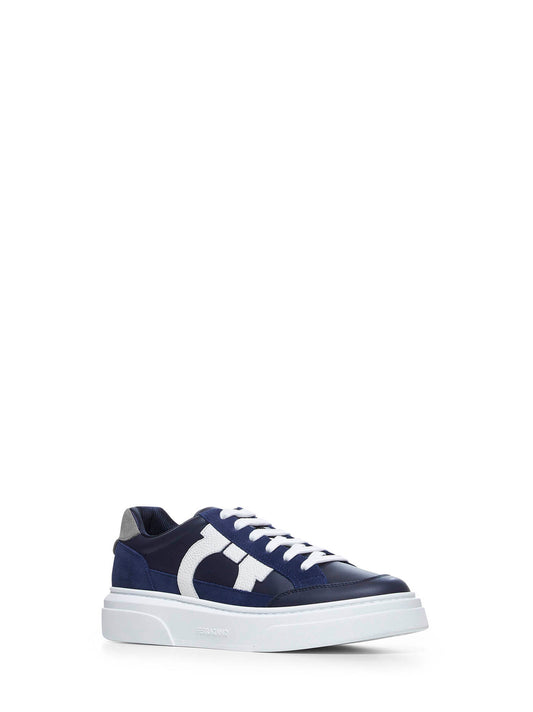 Sneaker bassa con Gancini