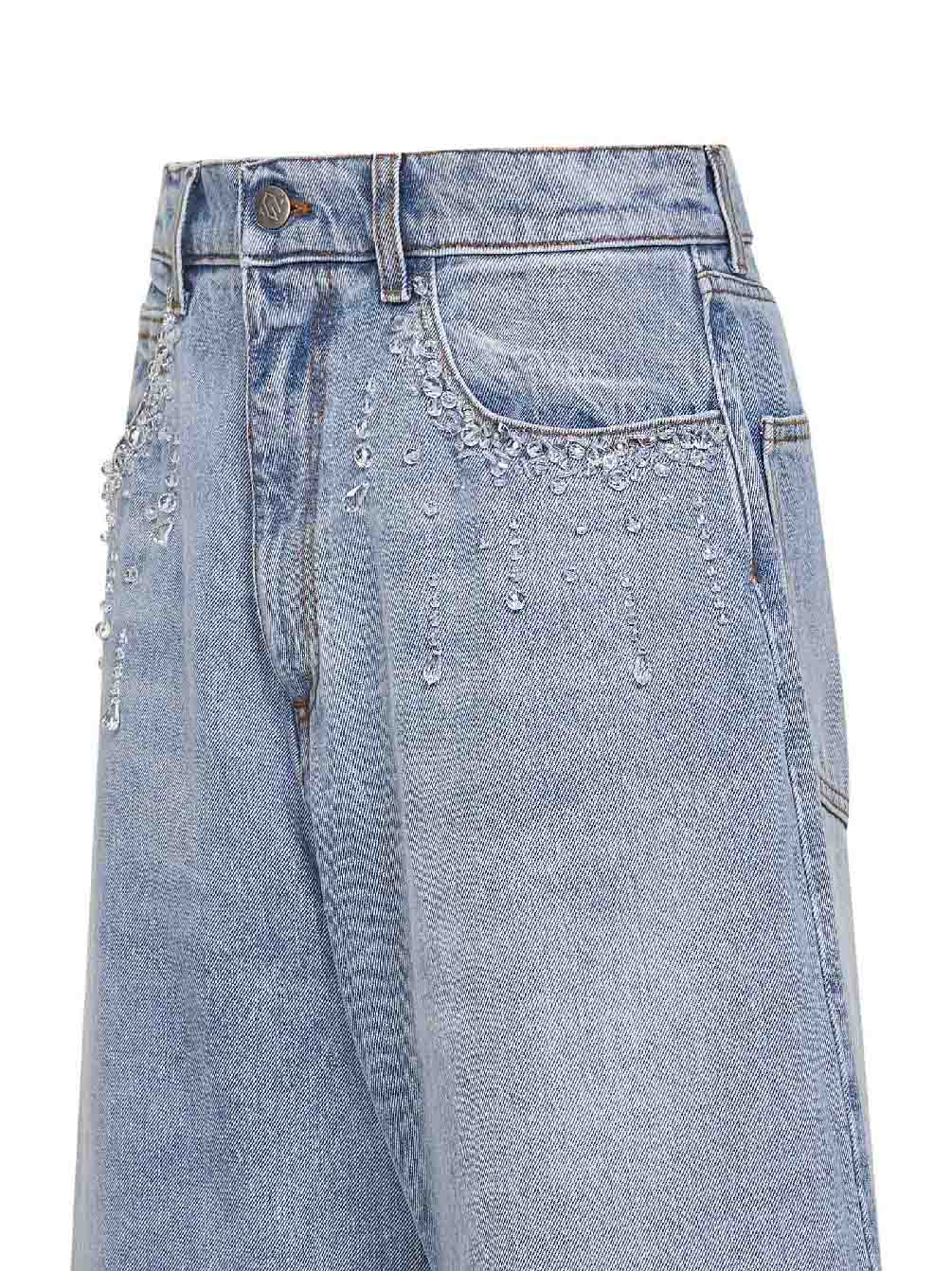 Jeans baggy in denim azzurro con cristalli