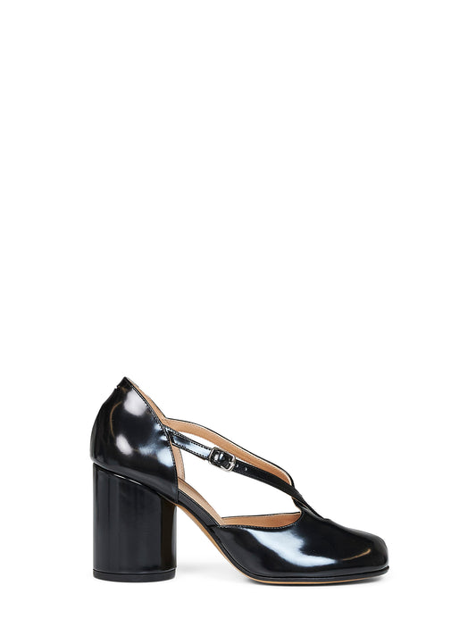 Black glossy leather Tabi pumps
