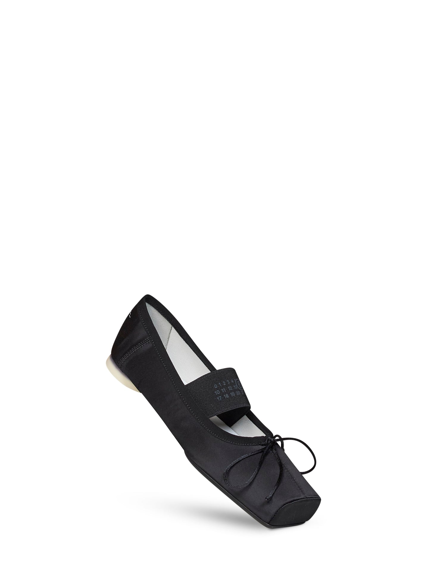 Ballerine in raso nero