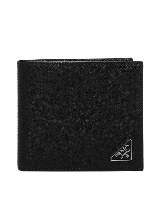 Black horizontal wallet in Saffiano