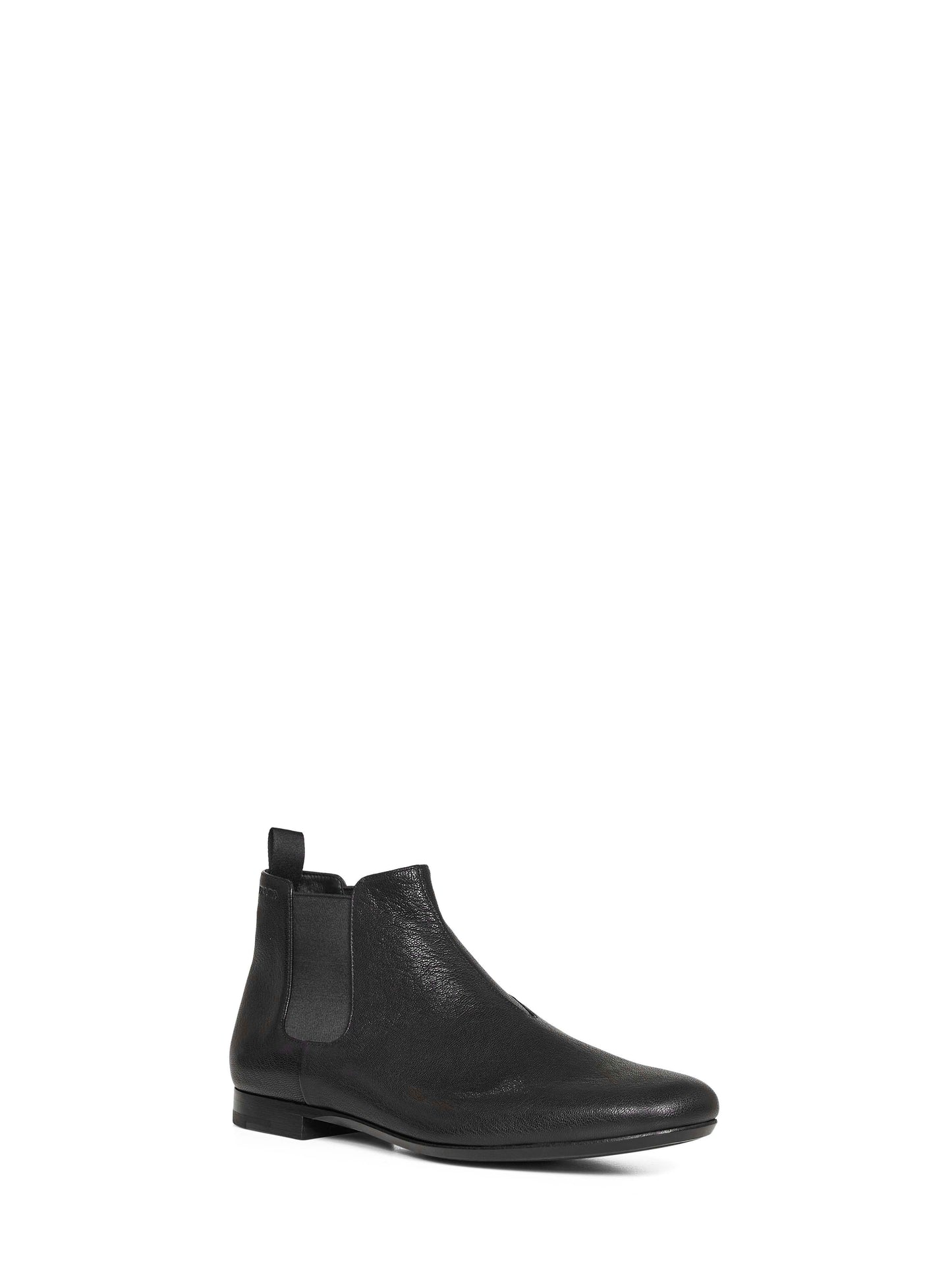 Black leather Chelsea boots
