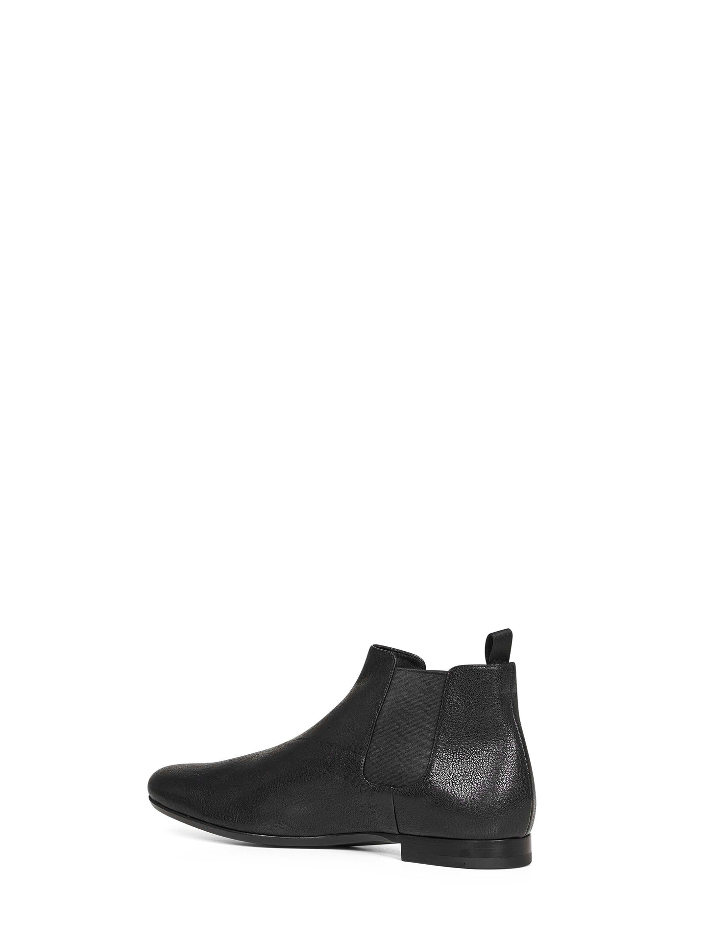 Black leather Chelsea boots