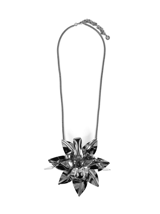 Silver metal necklace with oversized flower